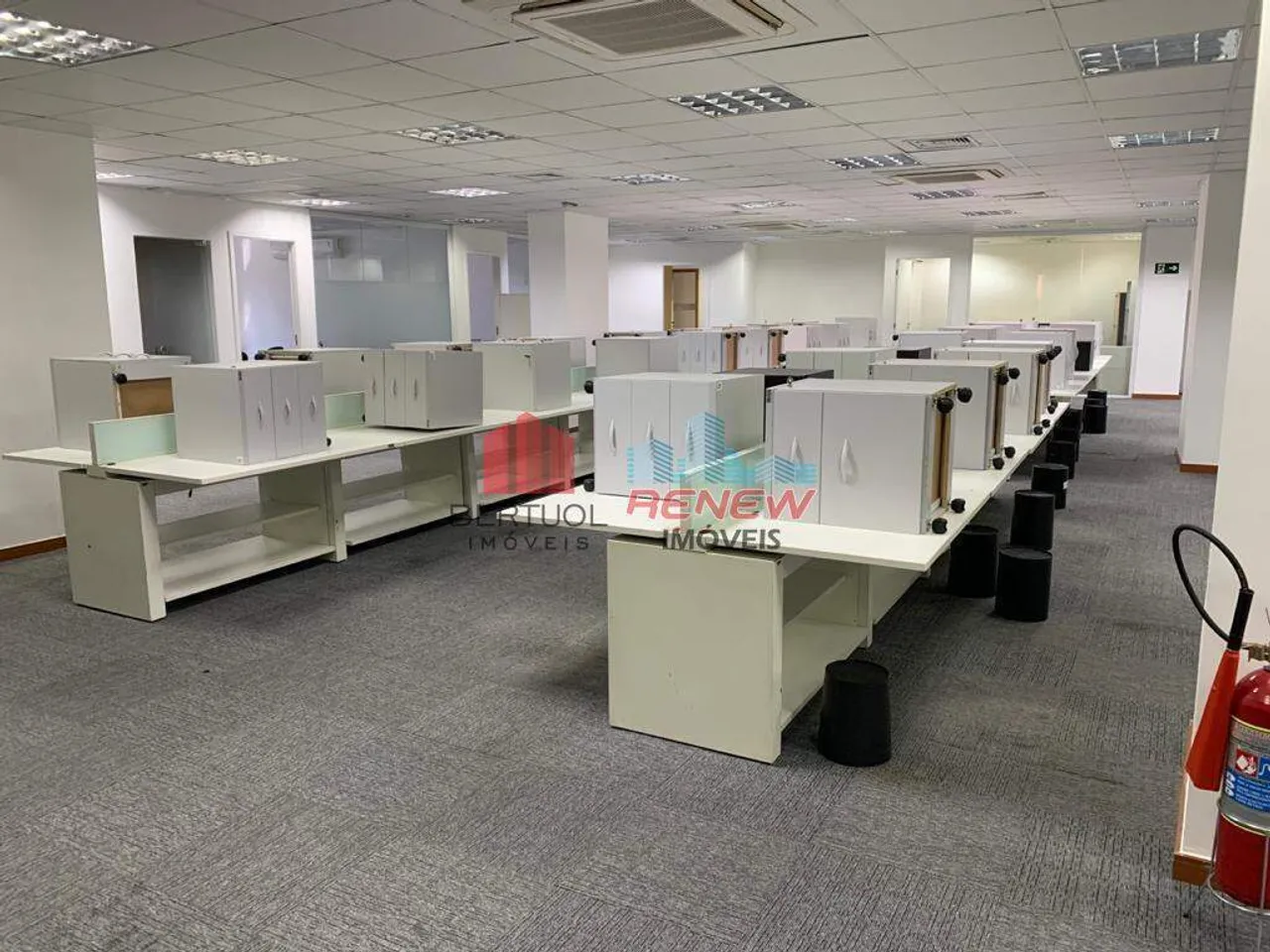 Sala para aluguel Edifício Wilson Mendes Caldeira em São Paulo