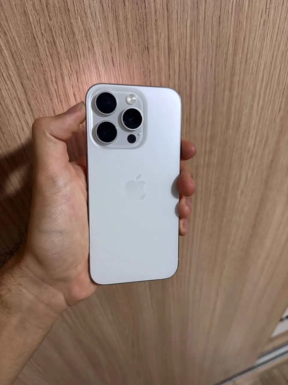 iPhone 15 pro 128gb