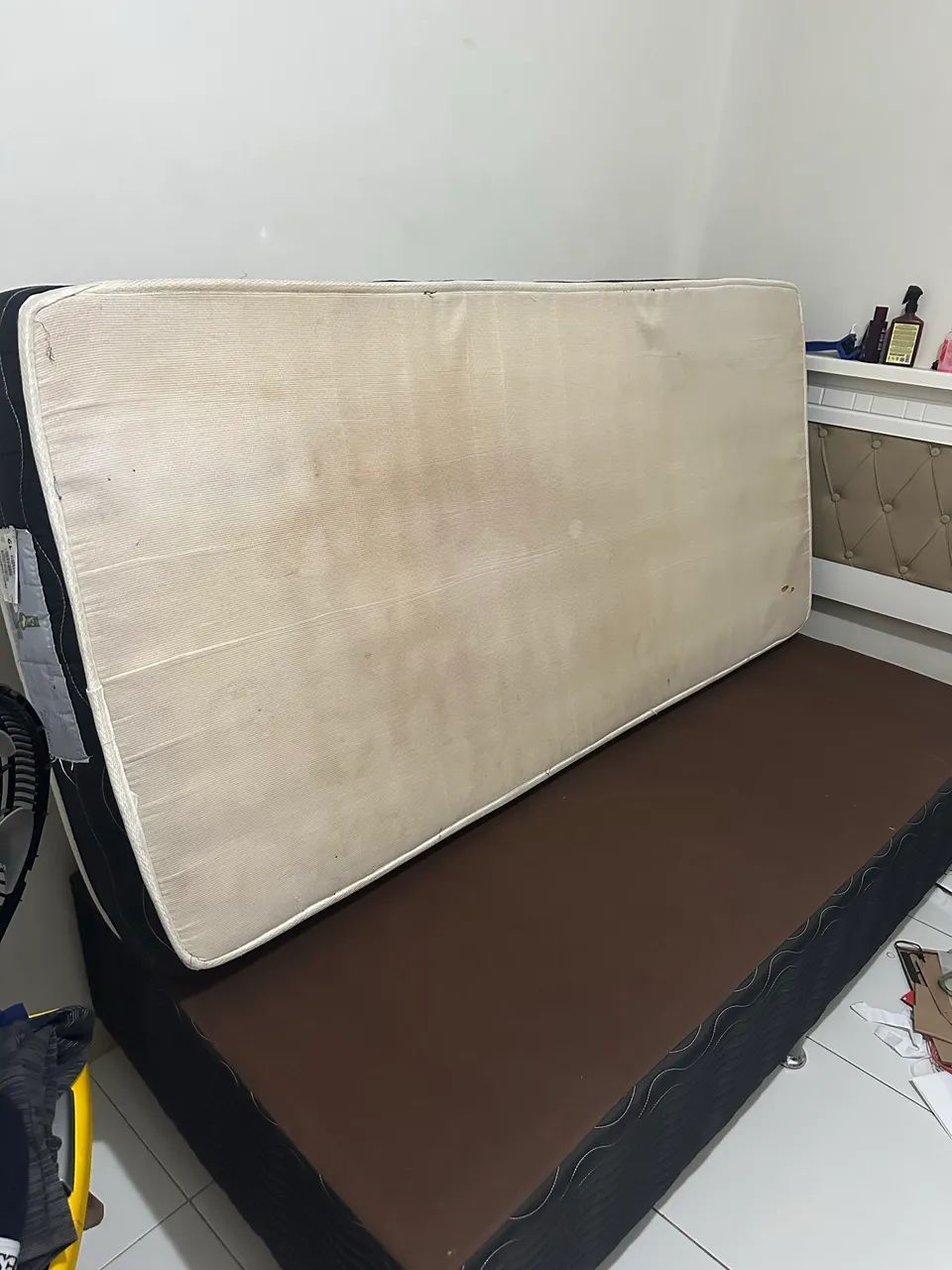 Cama de solteiro 64209945795842121