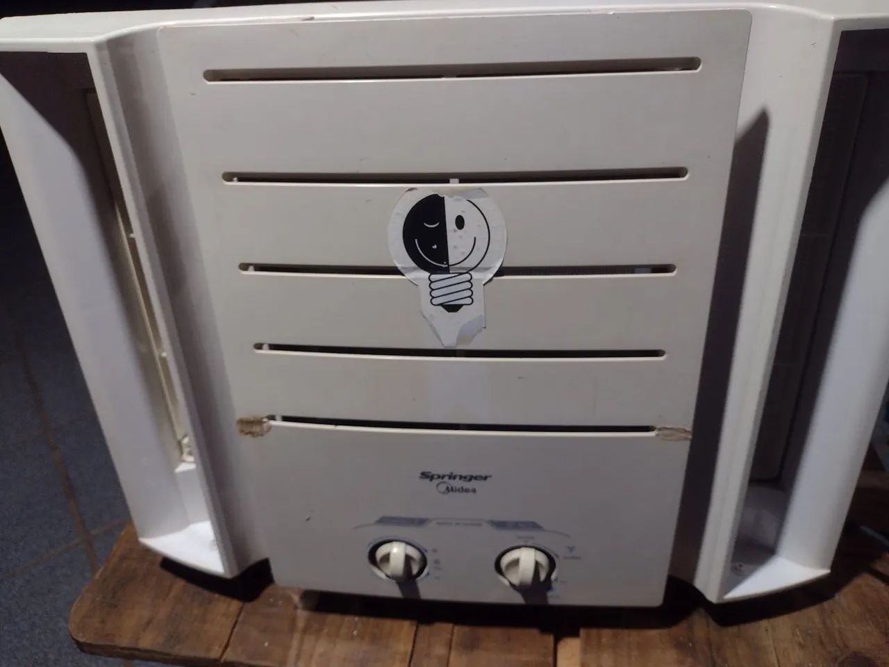 Ar-Condicionado de Janela Springer Midea Mecânico Frio 10.000 BTU/h 220V