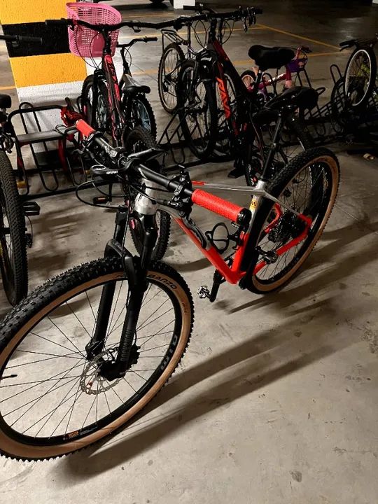 Bicicleta Caloi Elite Shimano 12V + Upgrades - Semizero - 3 Meses de Uso - Foto 3