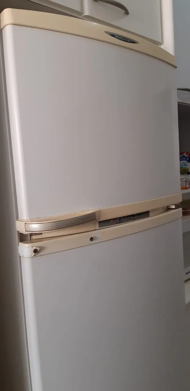 GELADEIRA BRASTEMP DULEX SEM FUNCIONAR