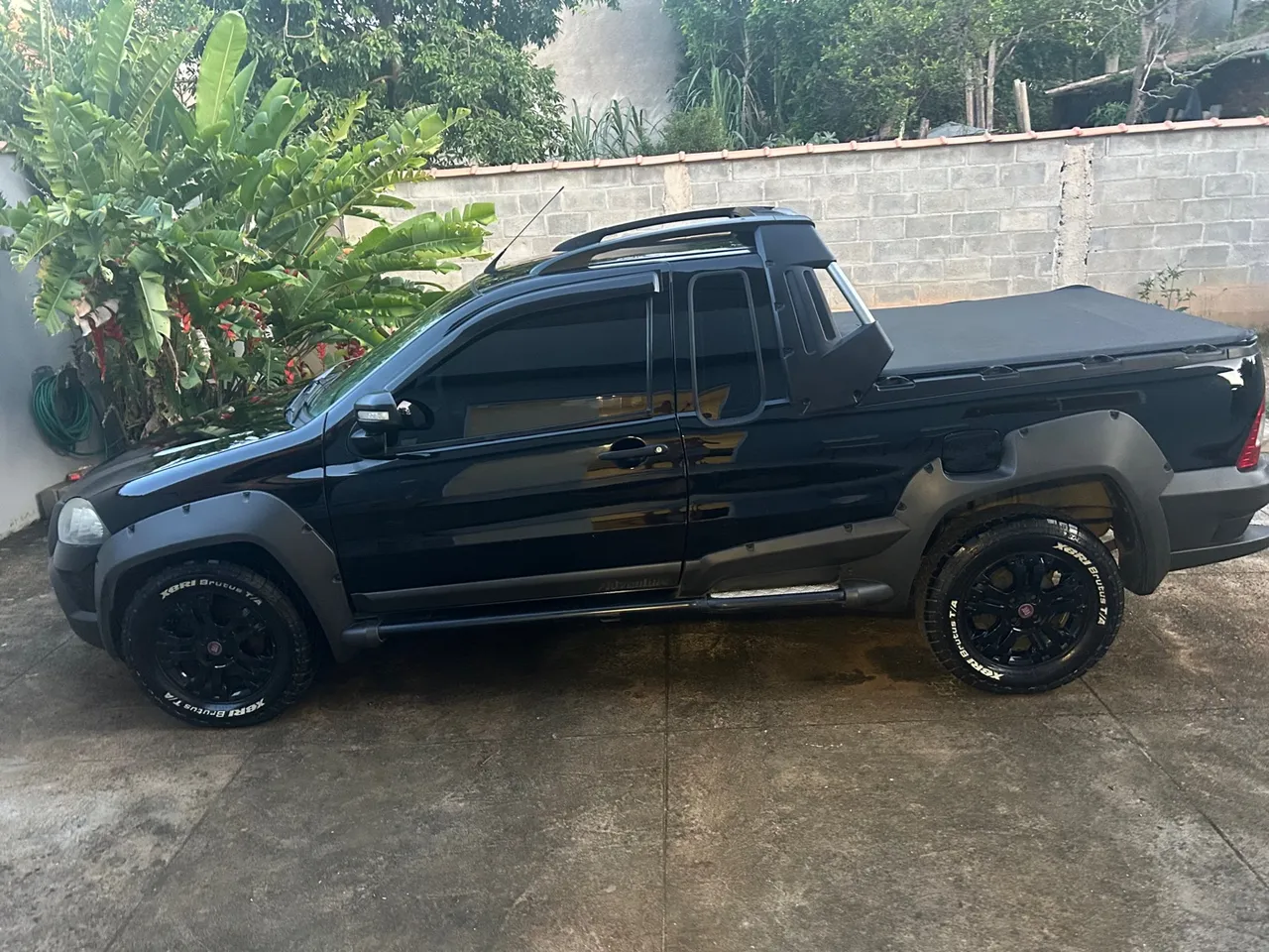 FIAT STRADA 2010 Usados e Novos
