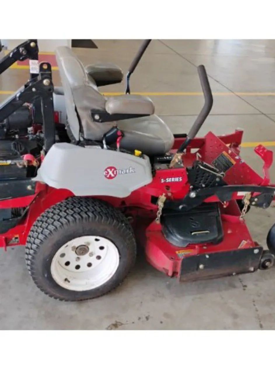 Trator zero Corta Grama 64861429611779120