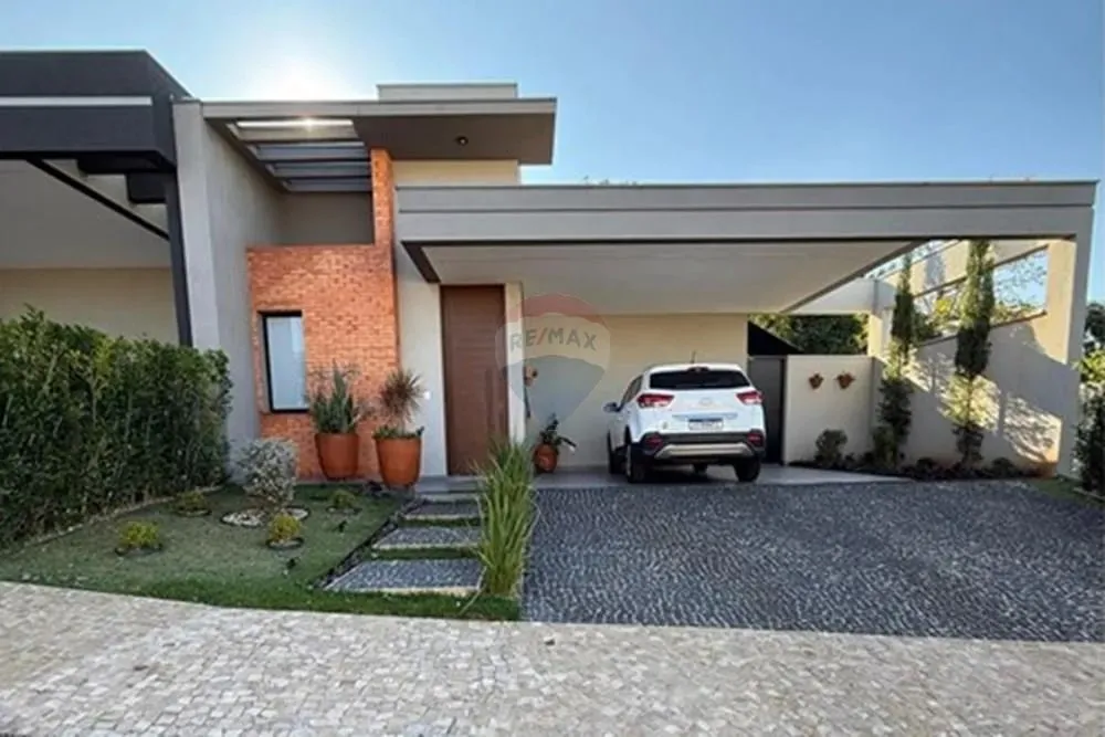 Casa com 3 quartos - Ribeirão Preto/SP