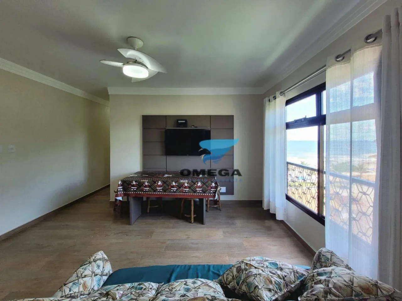 Apartamento à venda na Praia do Tombo - Guarujá - SP