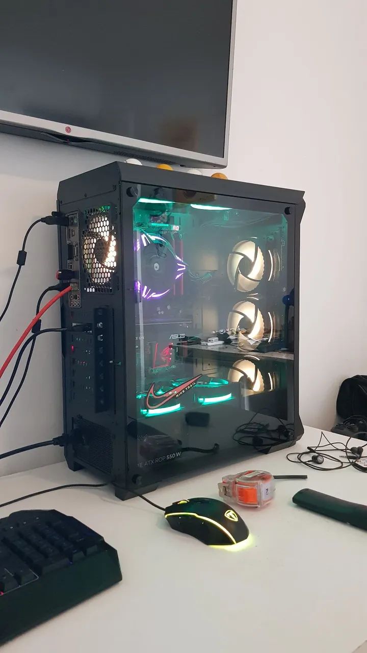 Vendo ou troco em notebook gamer