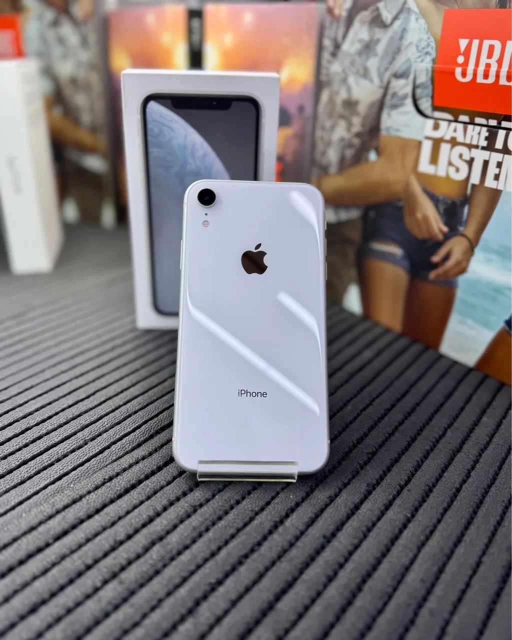 iPhone Xr 64Gb Branco - Seminovo - Celulares e Smartphones - Setor