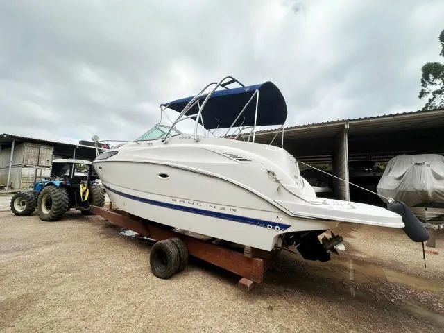 Lancha Bayliner 280 -  Ano 2007 - Mercruiser 5.7 - 300Hp - Foto 5