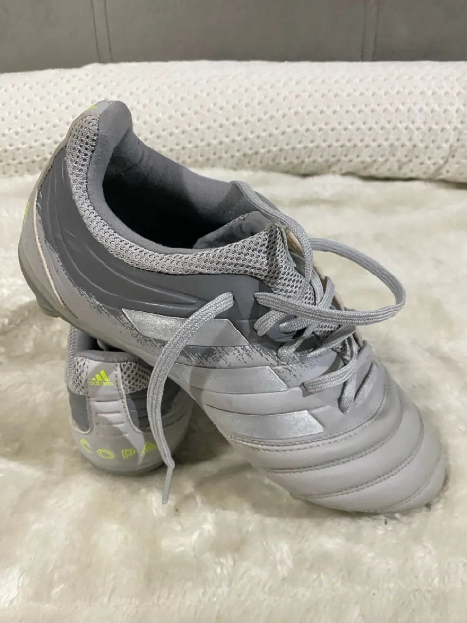 Chuteira cinza copa adidas 37 - Foto 5