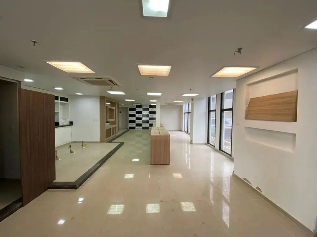 Sala à venda em Barueri, Alphaville Industrial, com 131 m², Centro Empresarial Alphaville - Foto 3