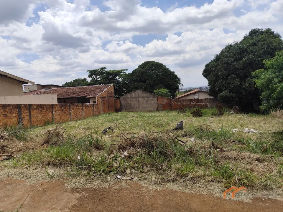 TERRENO RESIDENCIAL - Foto 2