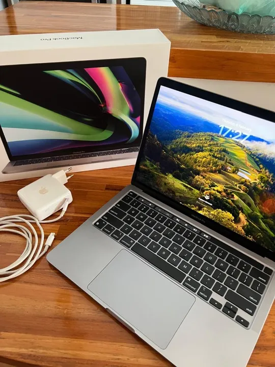 MacBook本体 Apple MacBook Pro 2020 / M1 / 256gb Notebook Apple MacBook Pro (de 13 polegadas, Processador M1