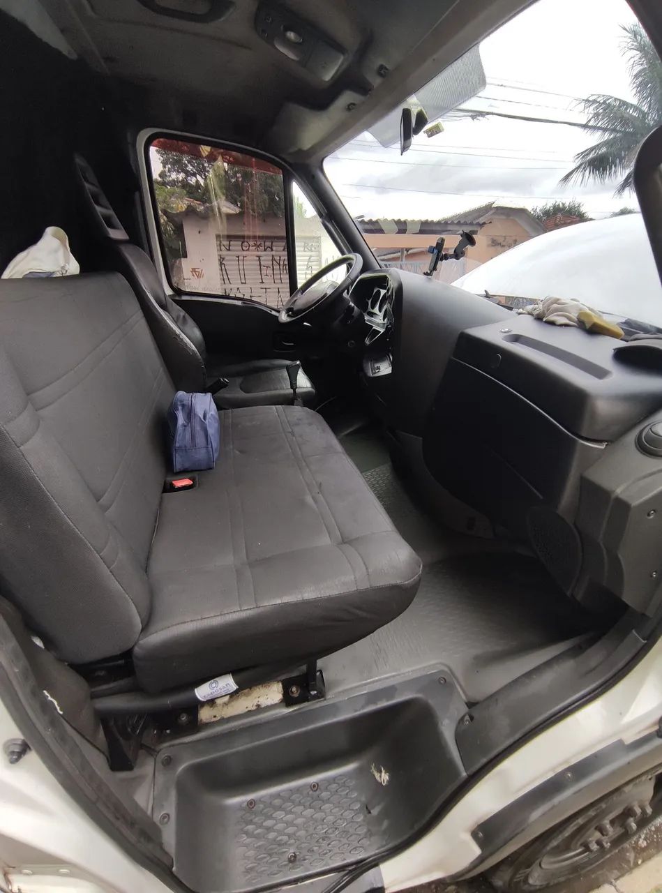 Iveco Daily 35s14 em ótimo estado  - Foto 3