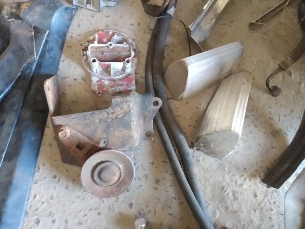 Lote peças Galax Landau 76/83 friso paralama esquerdo acabamento interno  - Foto 2