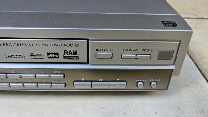 DVD Panasonic F87 05 discos - Foto 3