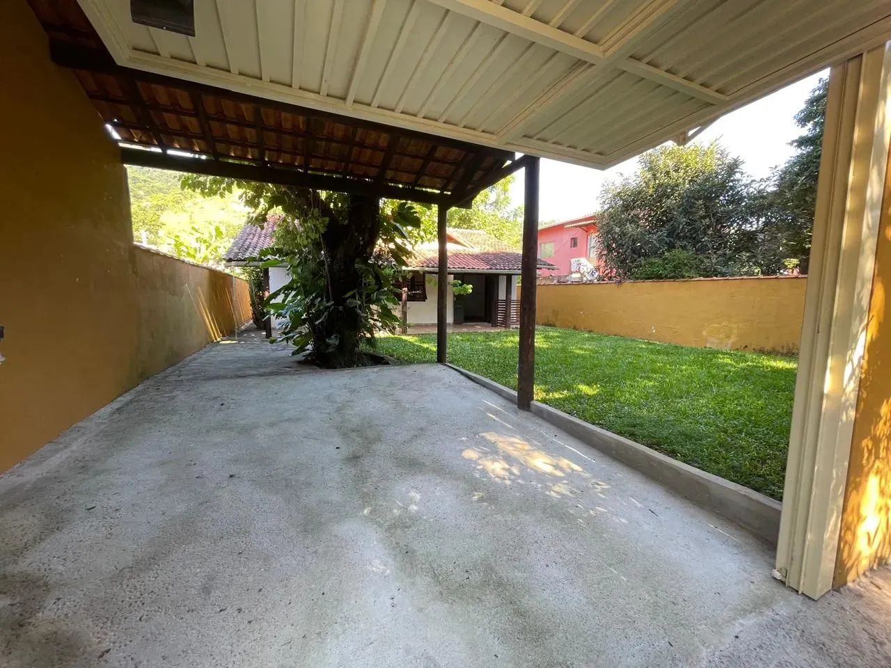 casa Térrea para venda tem 107 m2 com 2 dormitorios em Boiçucanga - São Sebastião - SP - Foto 2