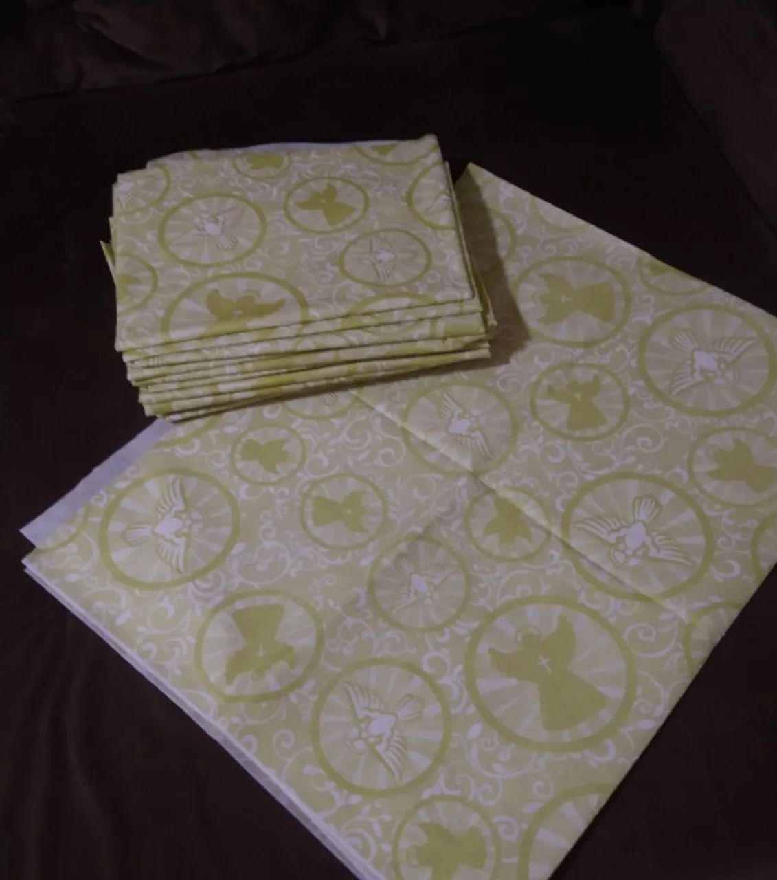 Kit Toalhas de Mesa para Festa-com Desenho Religioso - Foto 2