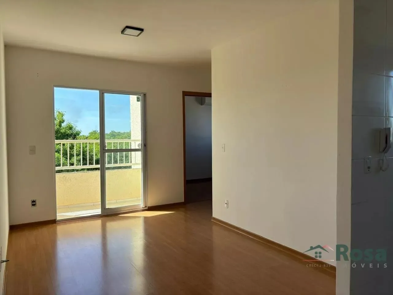 Apartamento à venda, Morada do Ouro, 2 quartos e com sacada, Cuiabá - AP7934
