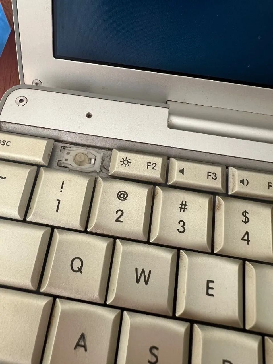 Macbook Apple G4 12 polegadas - Foto 2