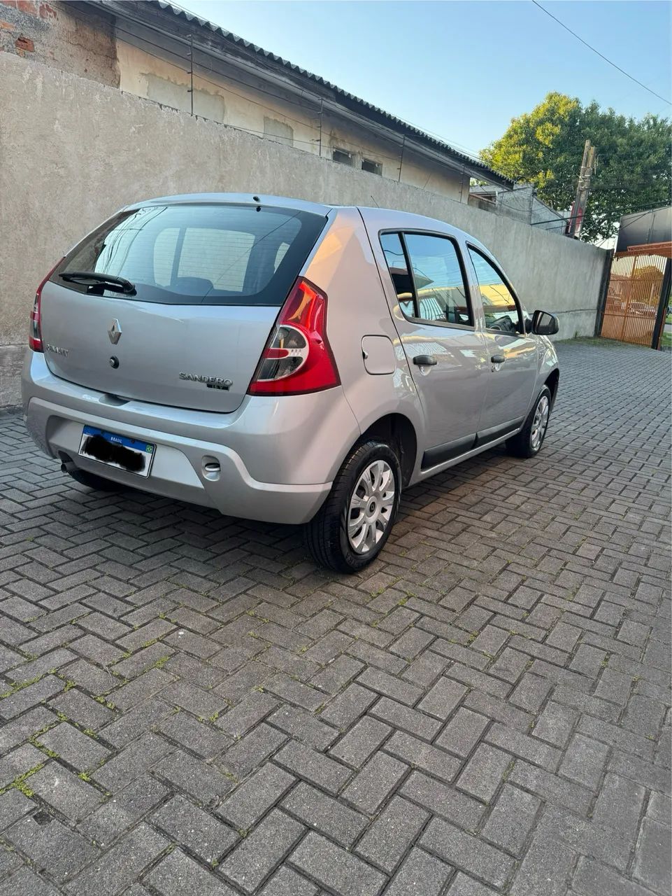 Renault Sandero Expression Hi-flex 1.0 16V 5P 2011 - Foto 4