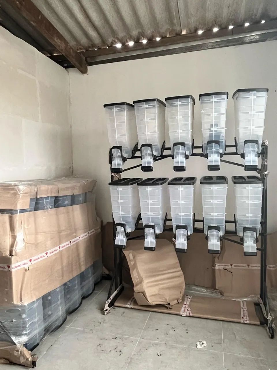 Dispenser para RAÇÃO 40 L - Foto 2