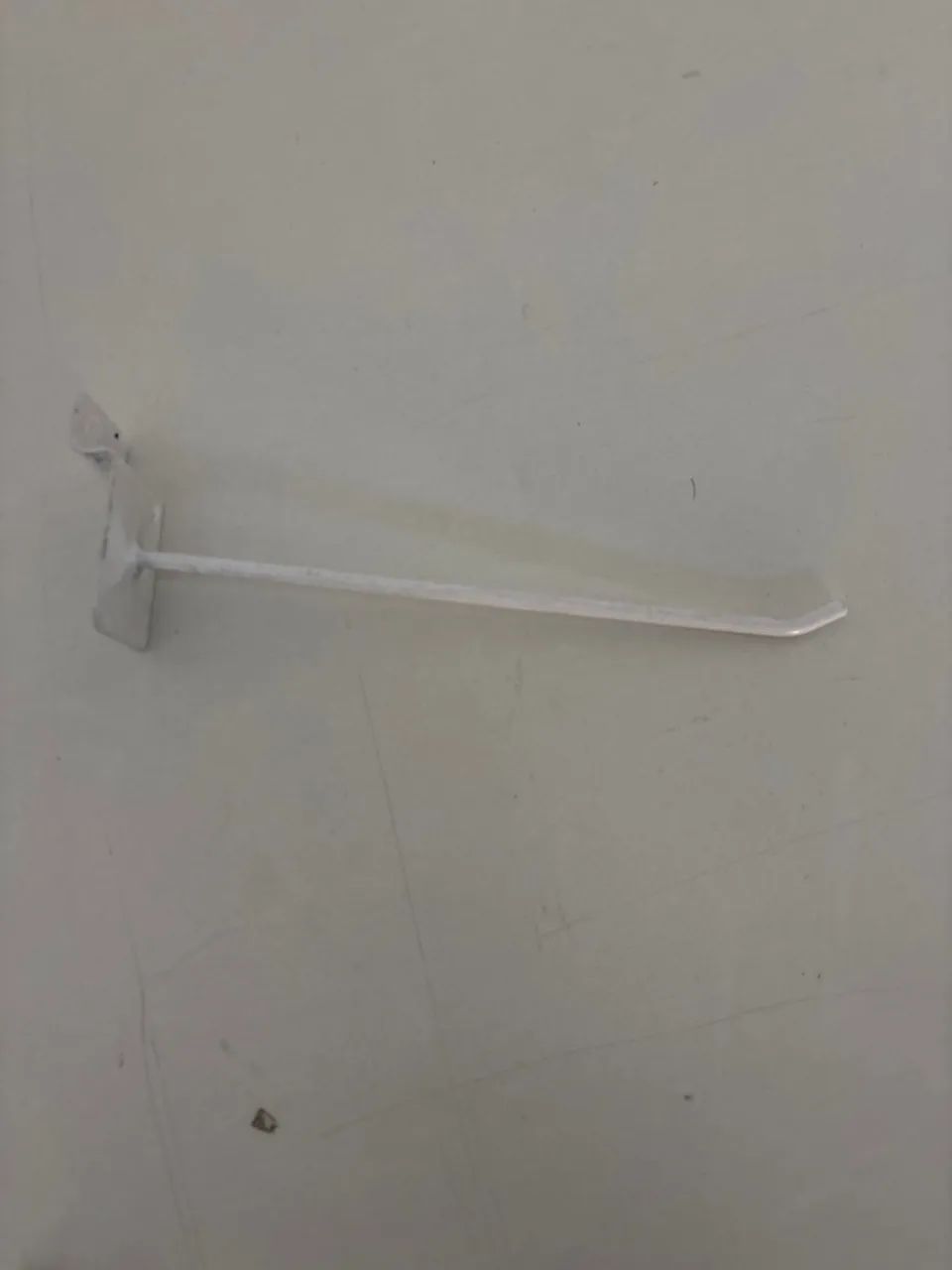 Gancho Para Painel Canaletado 20cm - Foto 2