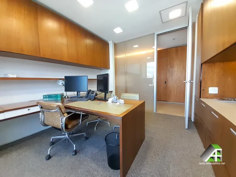 EXCLUSIVO: Escritório MOBILIADO de ALTO padrão de 771m2 disponível p LOCAÇÃO VILA OLÍMPIA