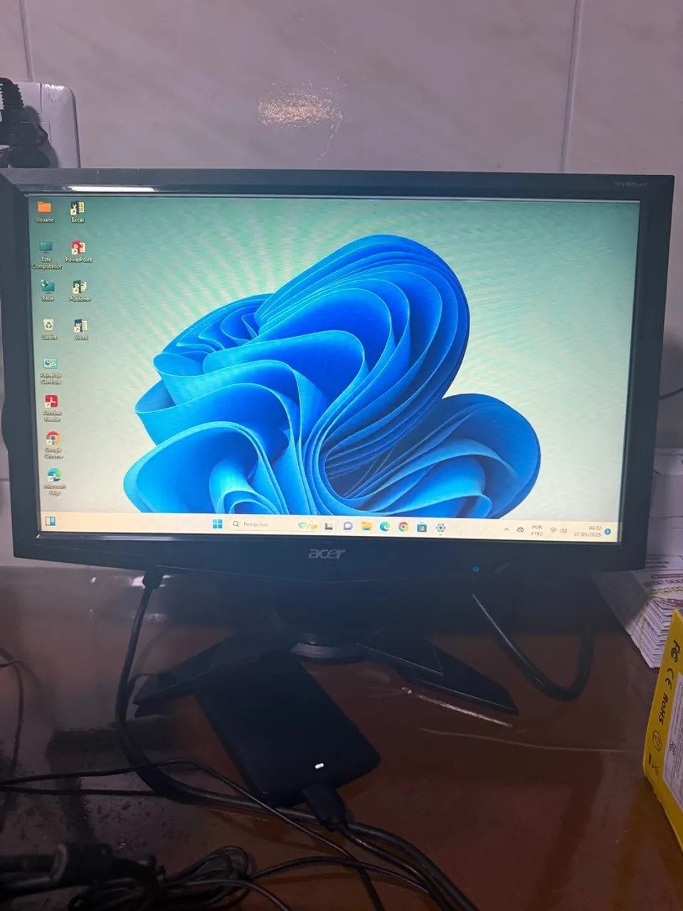 Computador core i3 4g de ram, ssd 256 monitor 18,5