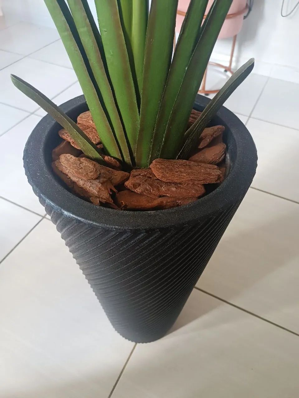 Planta artificial com vaso