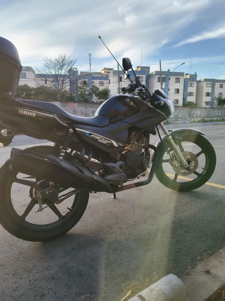 Moto Yamaha Factor 150 2021 - Foto 2