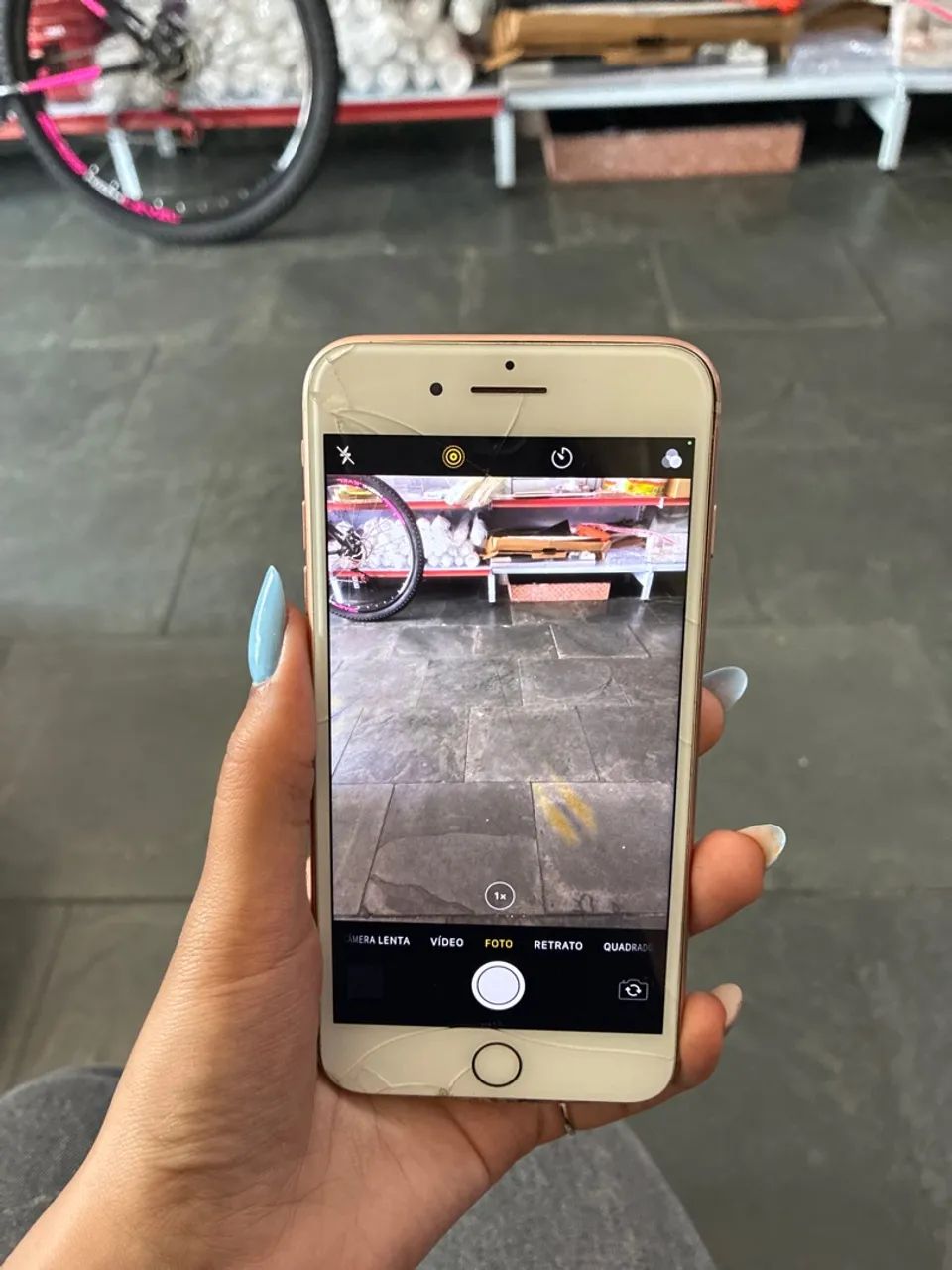 Vendo iPhone 8 Plus  - Foto 4