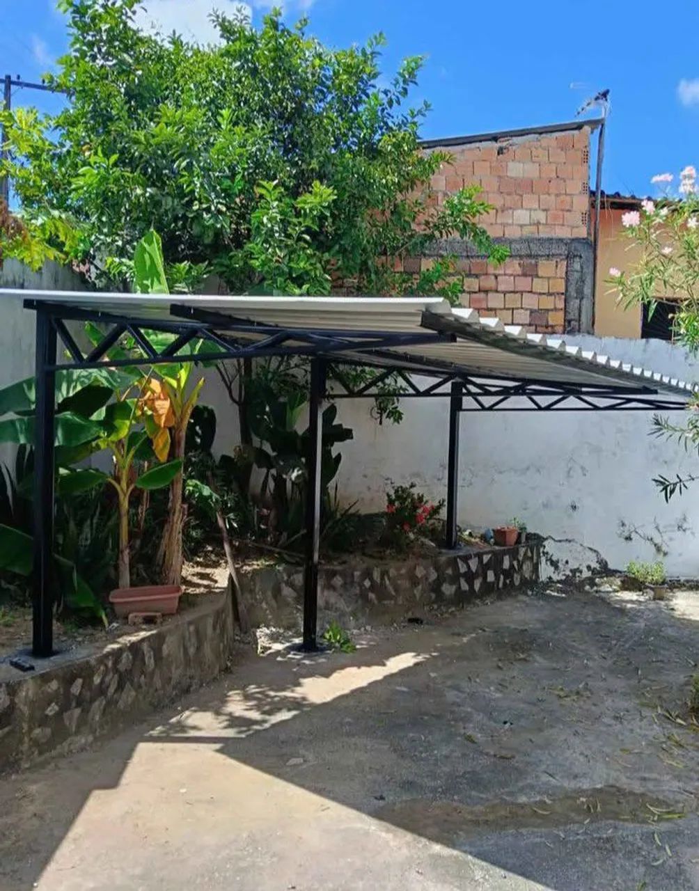 ESTRUTURAS METÁLICAS E TELHADOS