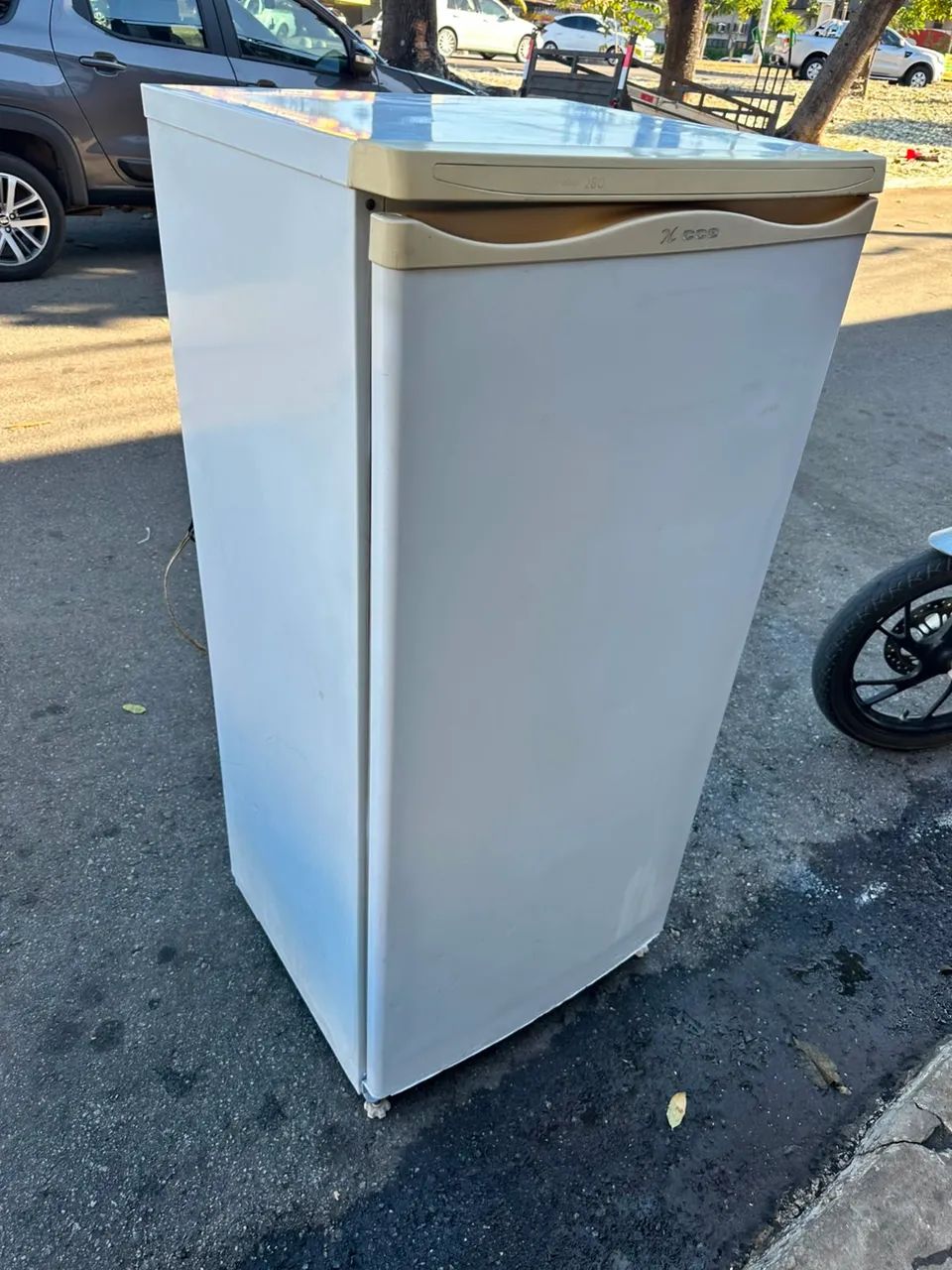 Vendo geladeira 500 