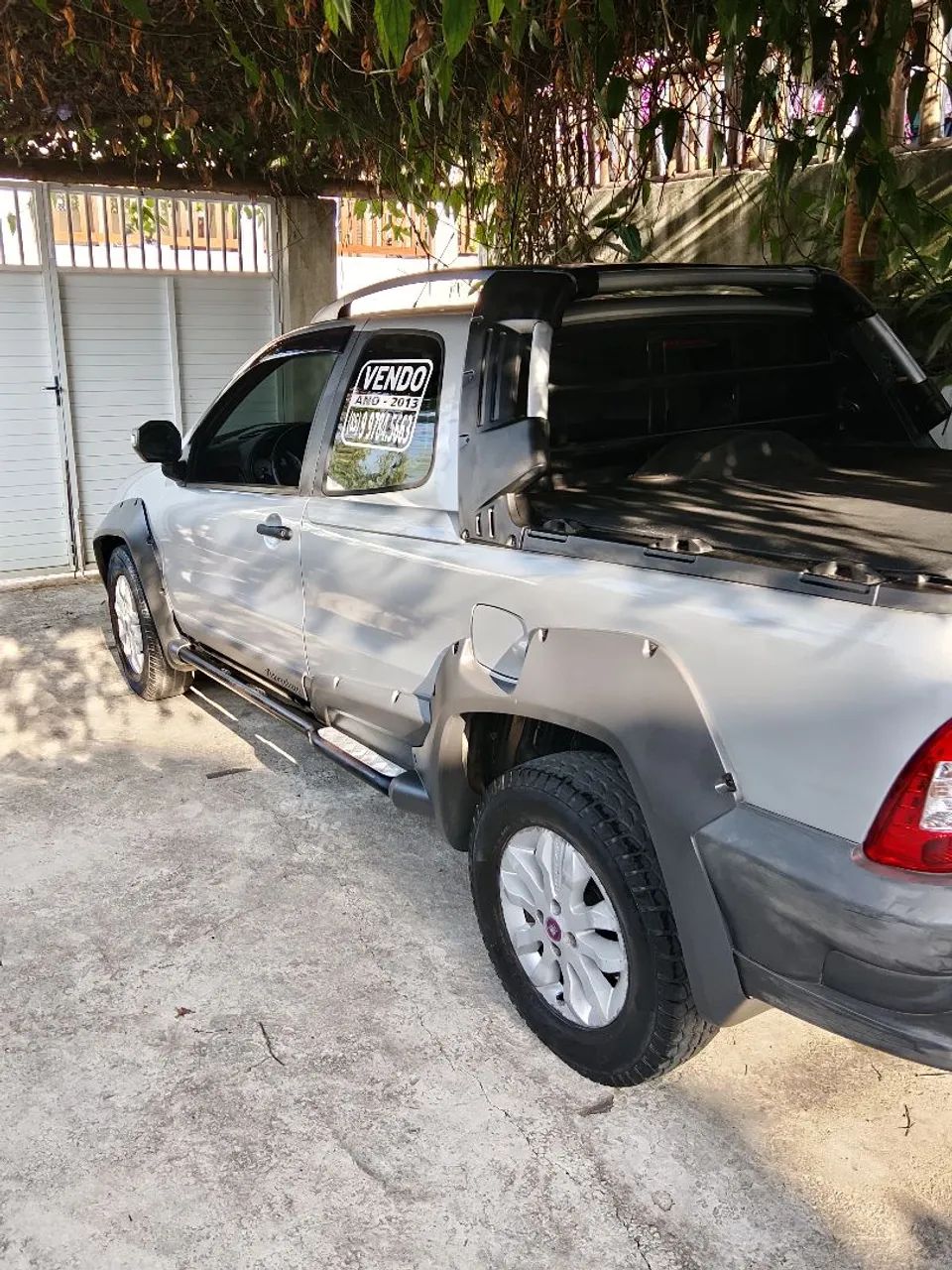 Fiat Strada Adventure1.8/ 1.8 Locker Flex CD 2013 - Foto 5