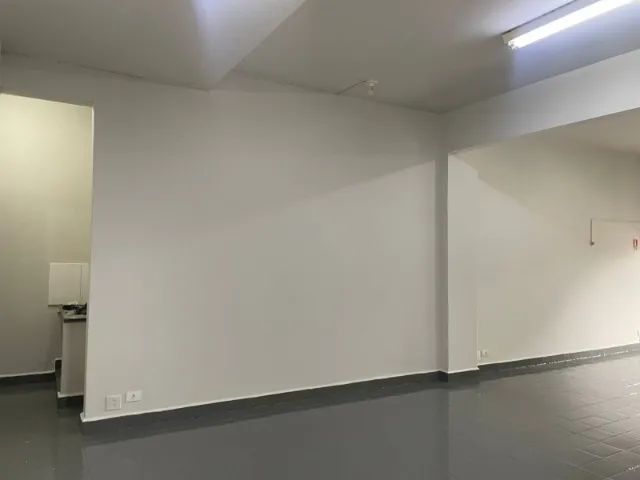 SALA COMERCIAL COM EXCELENTE LOCALIZAÇÃO NA AV. MAUÁ. - Foto 4