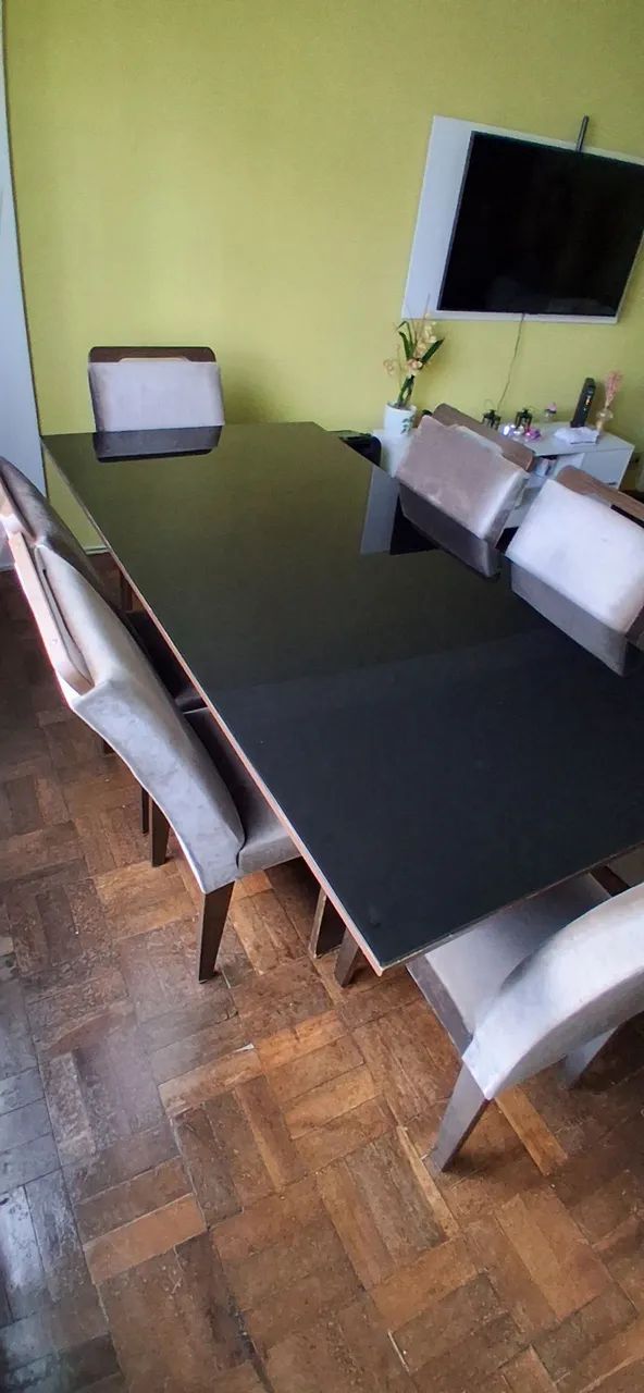 Mesa com 6 cadeiras  - Foto 2