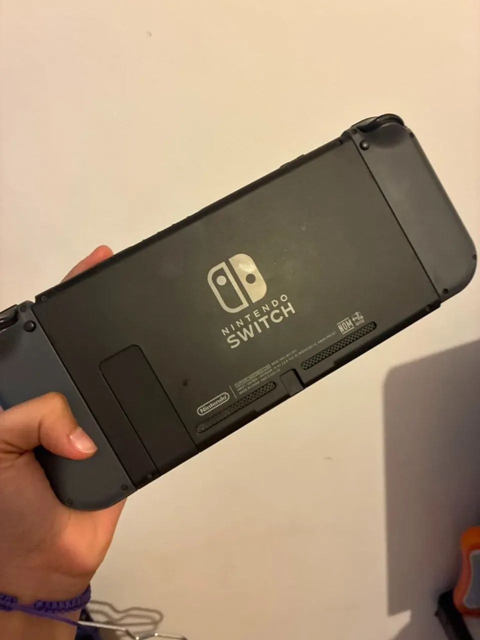 Nintendo Switch V2 completo + acessórios | Caixa original - Foto 2