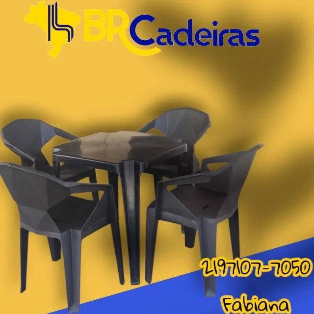 Mesa e cadeira resistente 