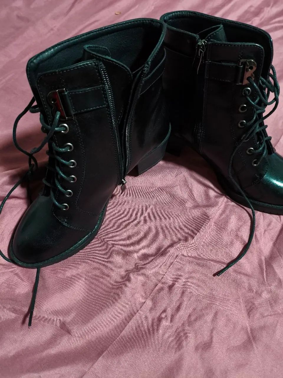 Bota nova com preço lá embaixo  - Foto 2