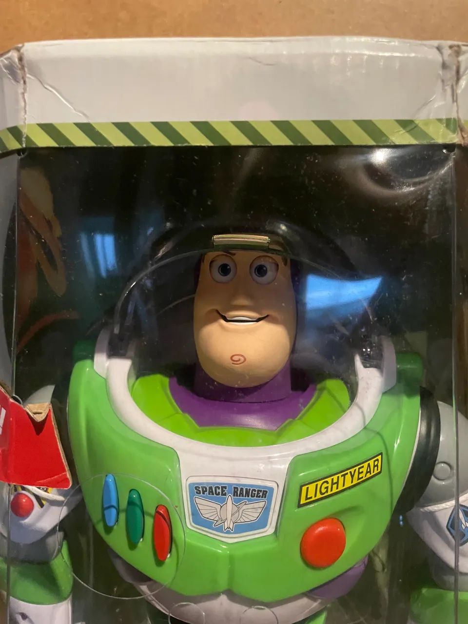 Buzz Lightyear animatrônico toy story  - Foto 2