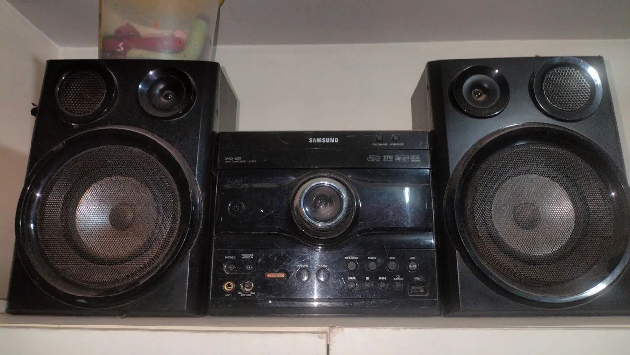 Som com 2 caixa toca pendrive e rádio normal  - Foto 2