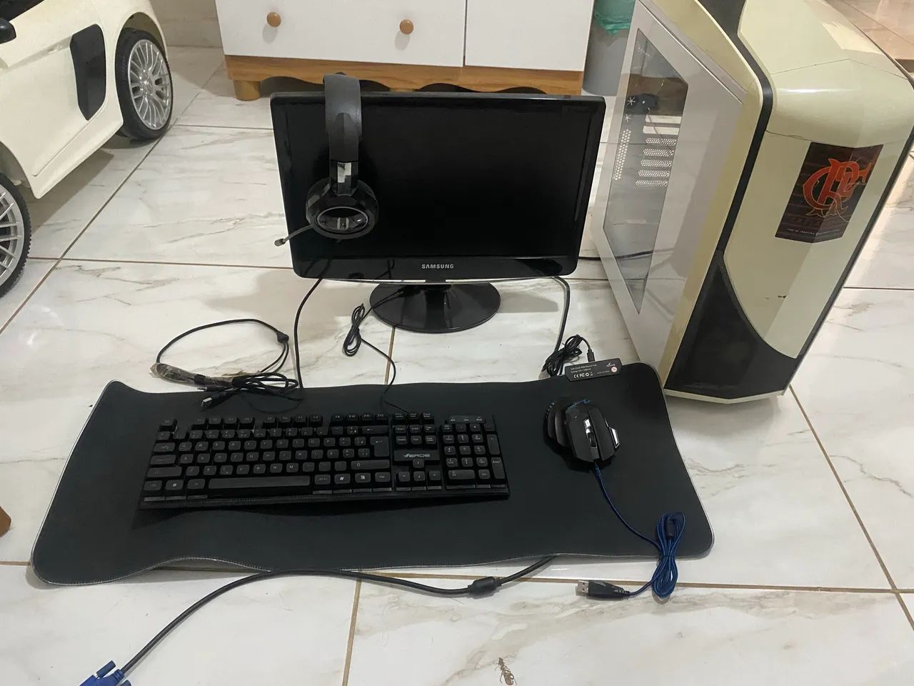 TROCO OU VENDO POR PS5