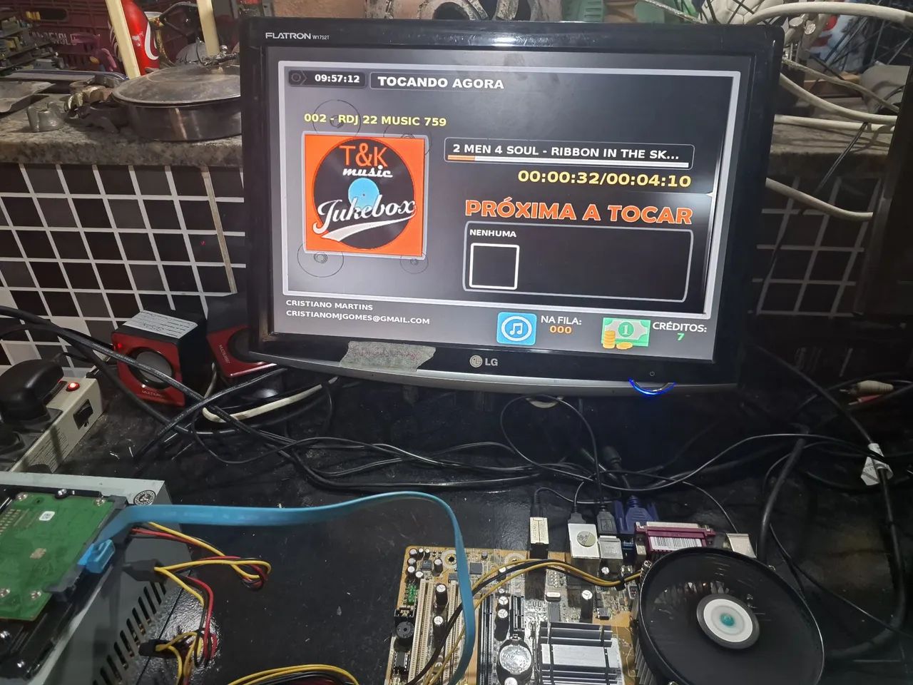 Kit completo para montar  juckbox tkmusic  - Foto 4