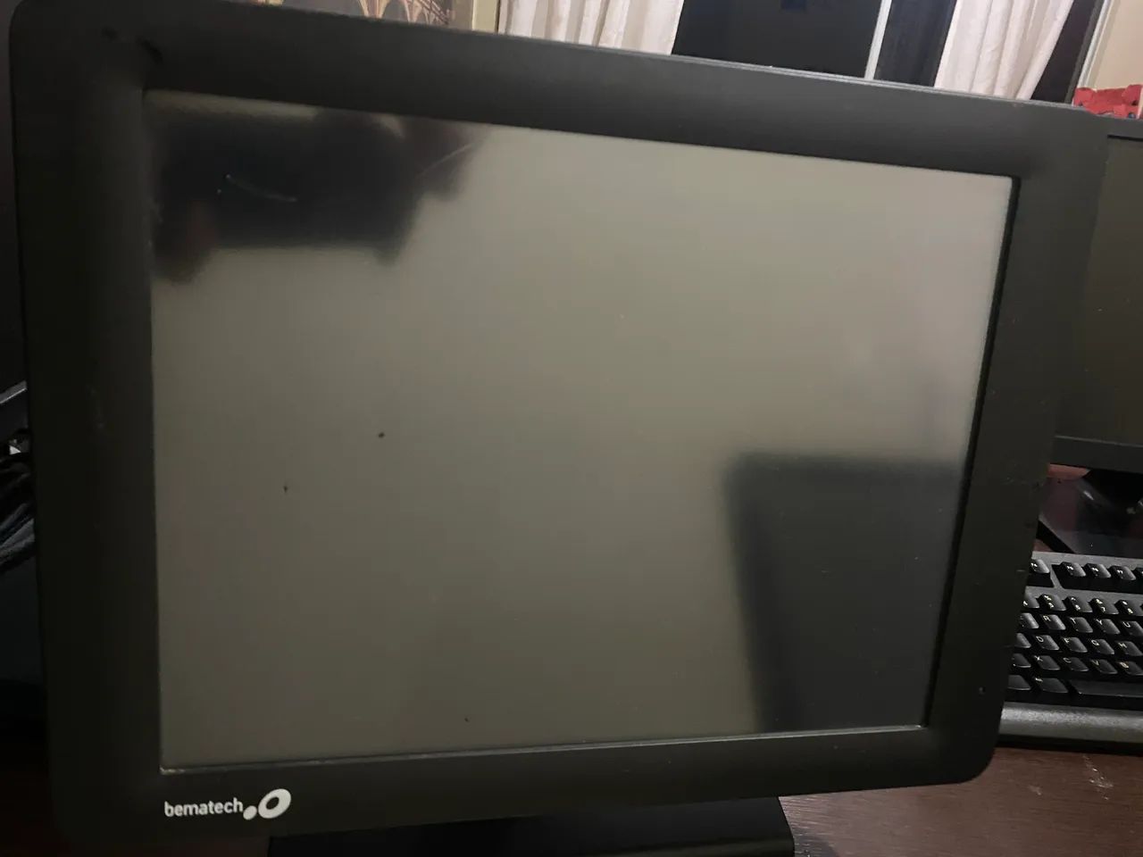Monitor Touch Screen Bematech