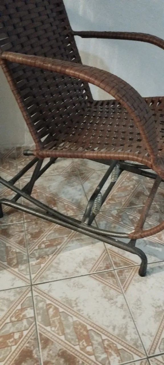 Cadeira de balanço  - Foto 4