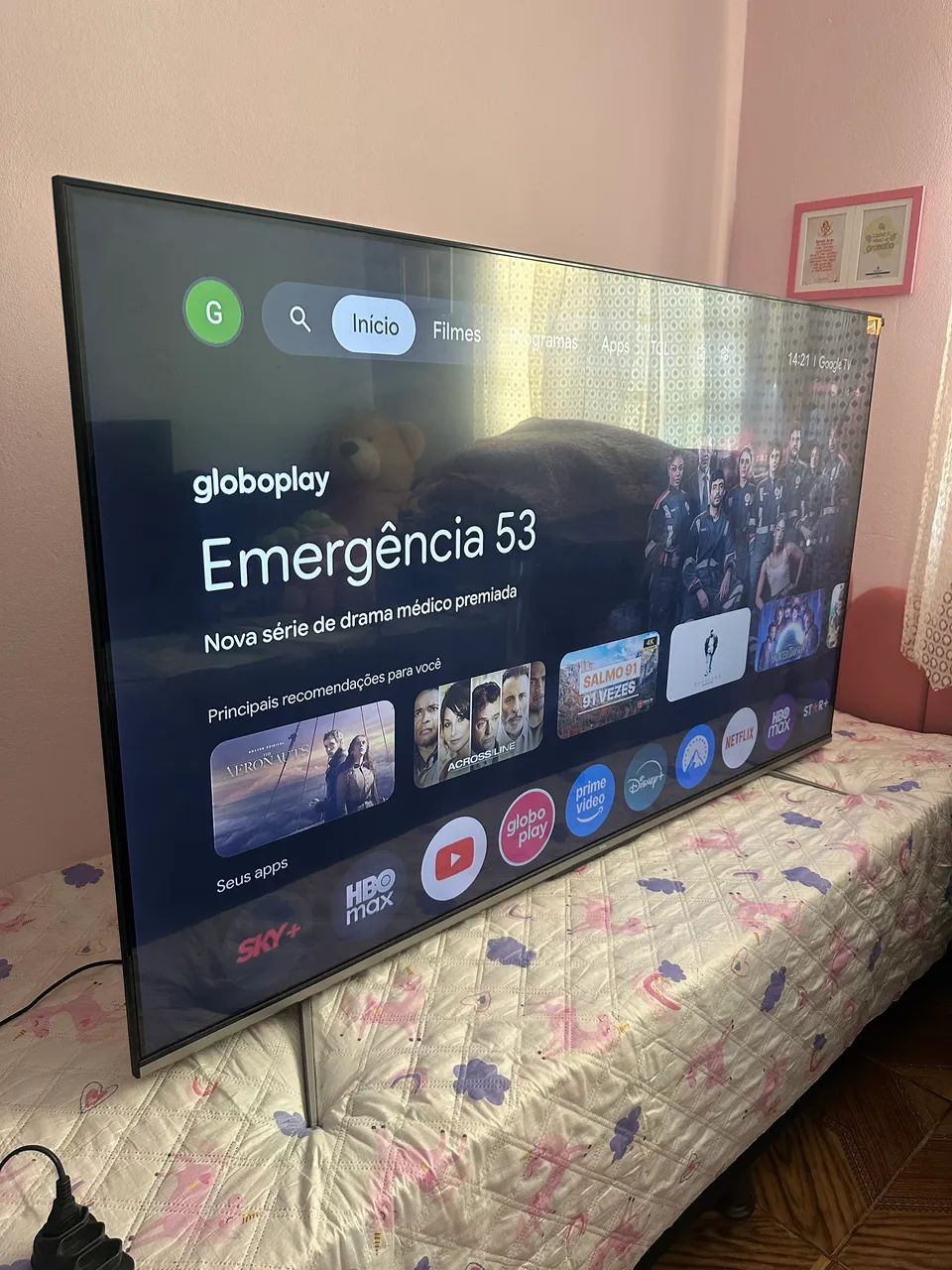 Smartv 65 4 k no plástico leia bem  - Foto 3