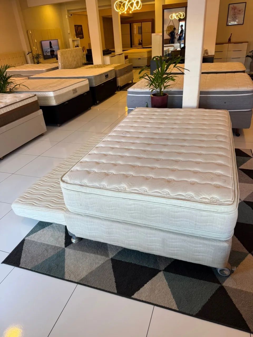Cama de viúva com bi cama de solteiro MAXFLEX USADO  - Foto 4