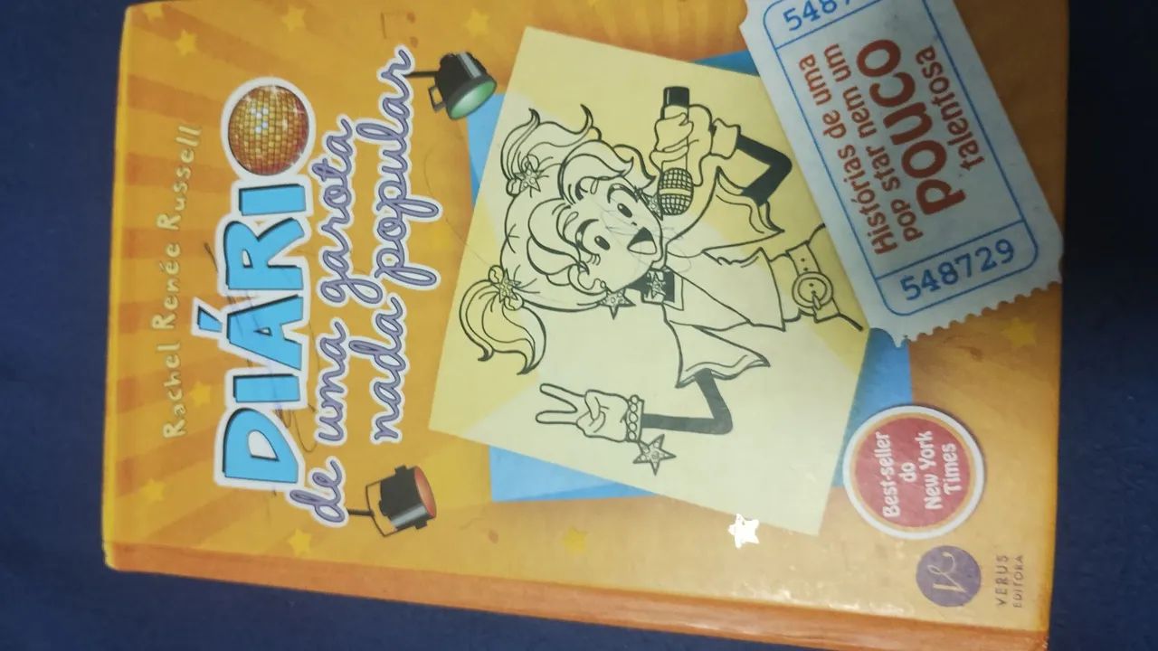 Livro Diário de uma garota nada popular 3