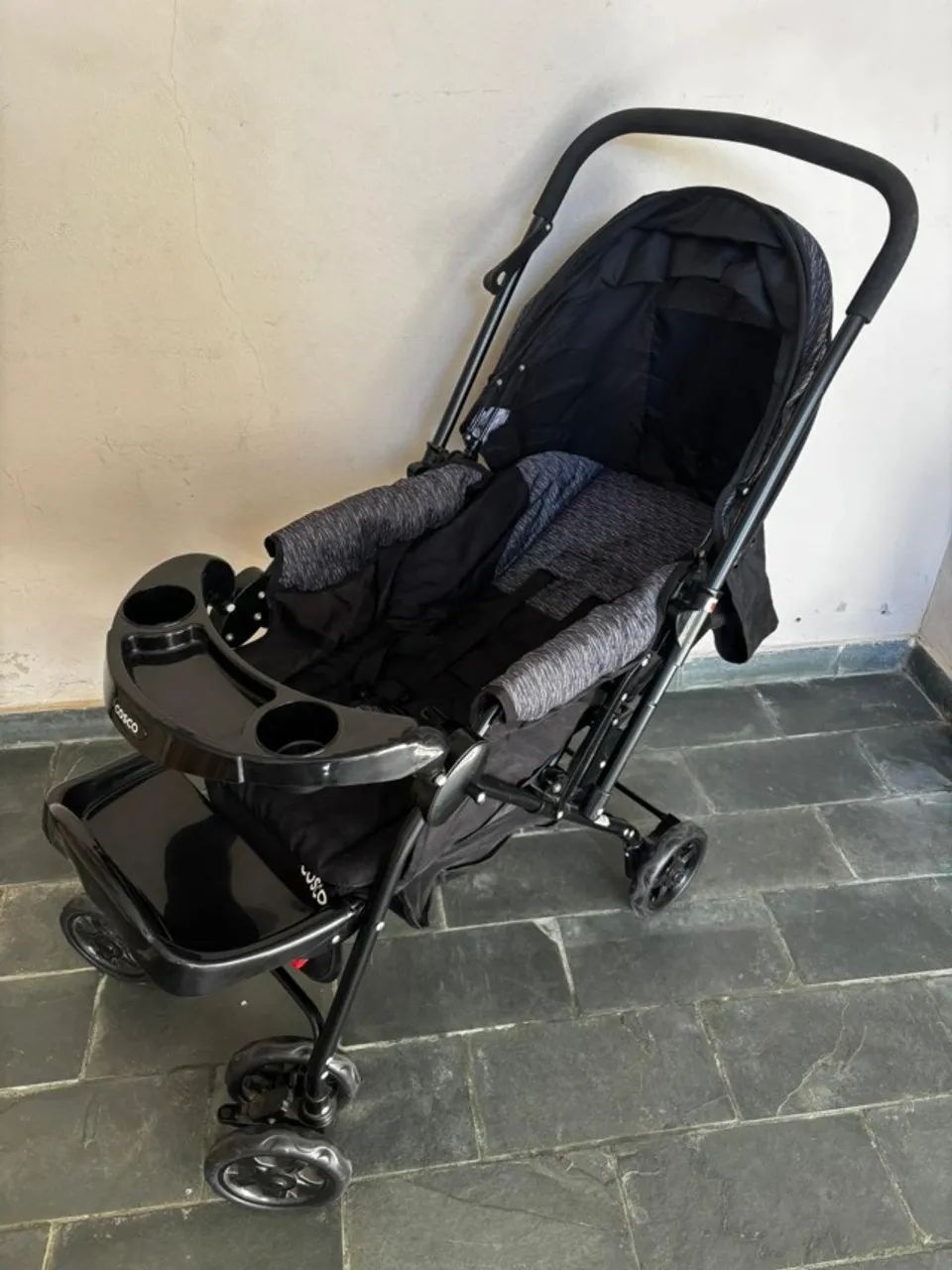 Carrinho de Bebê com Bebê conforto - Foto 3